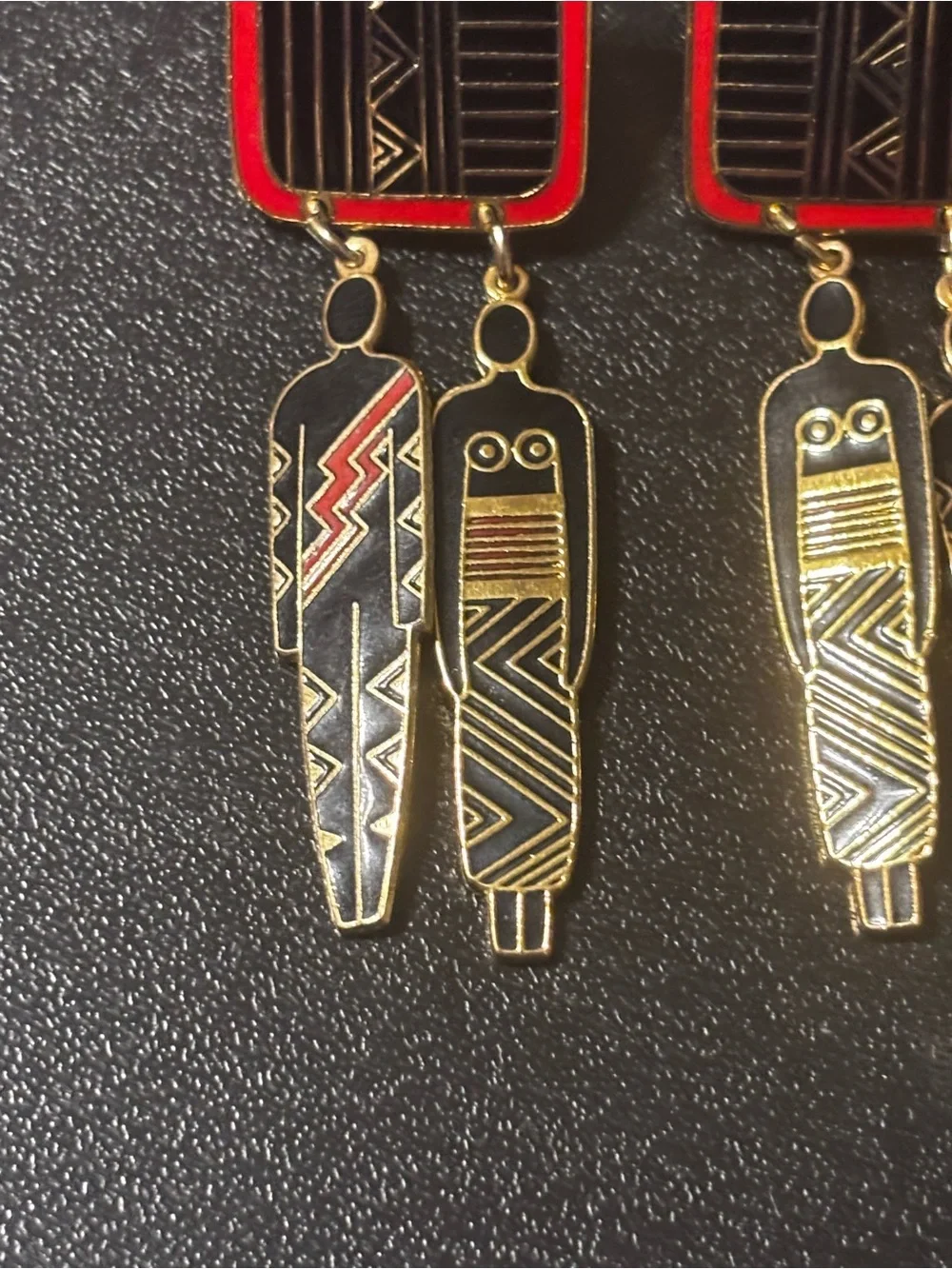 Laurel Burch Black and Red Tribal Figure Drop Earrings Friends Woman Man Tribal - Picture 8 of 11